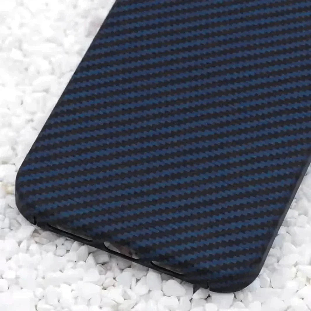Real Aramid Carbon Fiber Magsafe PC Case for iPhone 16 Pro Cases & Covers