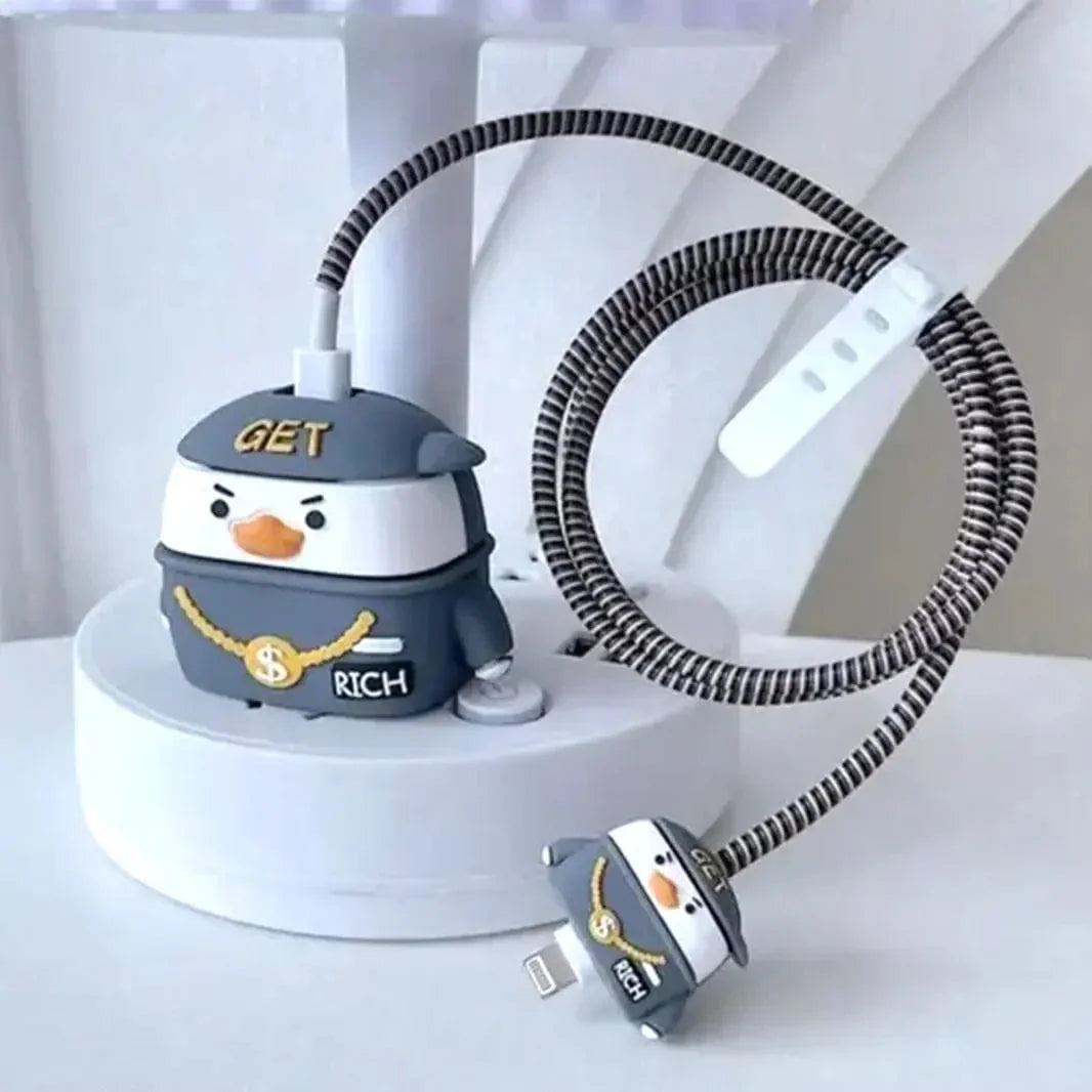 3D Silicone Cover with Spiral for Apple Adapter 18-20W