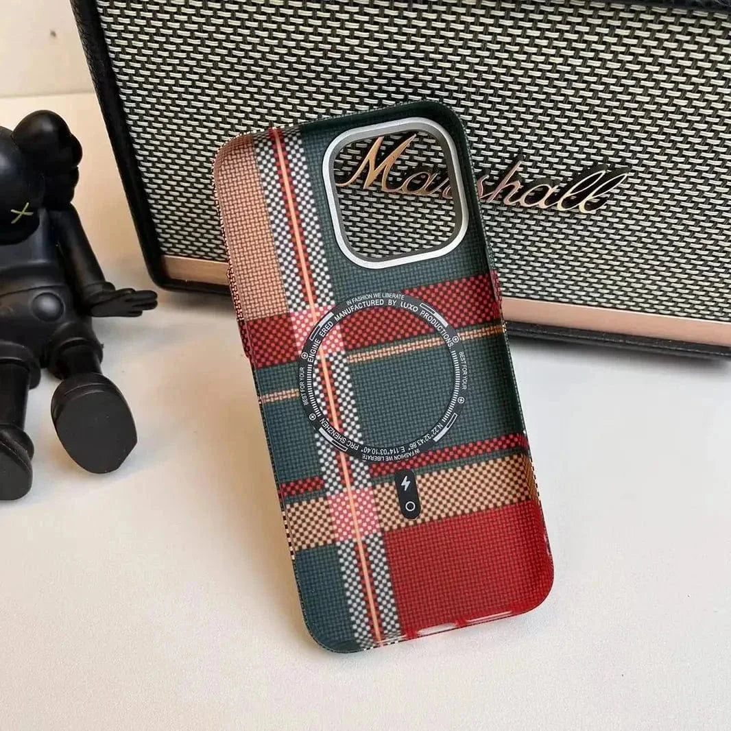 Aramid Fiber Magnetic Magsafe Slim Case for iPhone 16 Plus