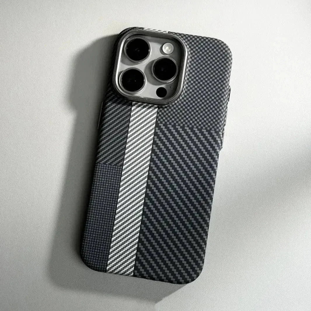 Aramid Fiber Magnetic Magsafe Slim Case for iPhone 15 Pro Max