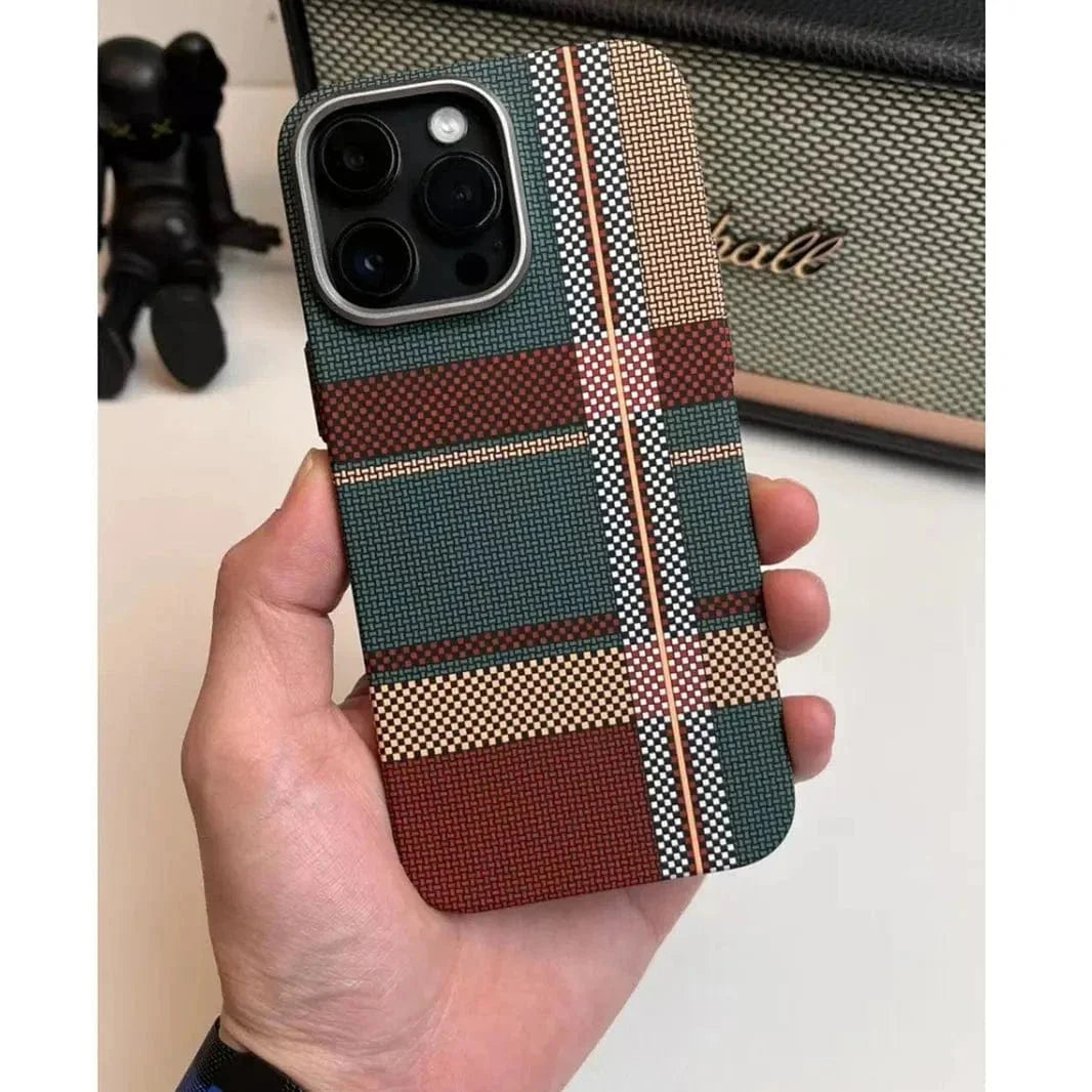 Aramid Fiber Magnetic Magsafe Slim Case for iPhone 15 Pro Max