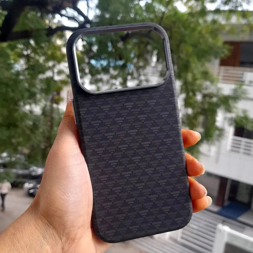 Aramid Fiber Magnetic Magsafe Slim Case for iPhone 17