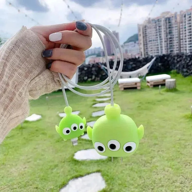 3D Silicone Cover with Spiral for Apple Adapter 18-20W