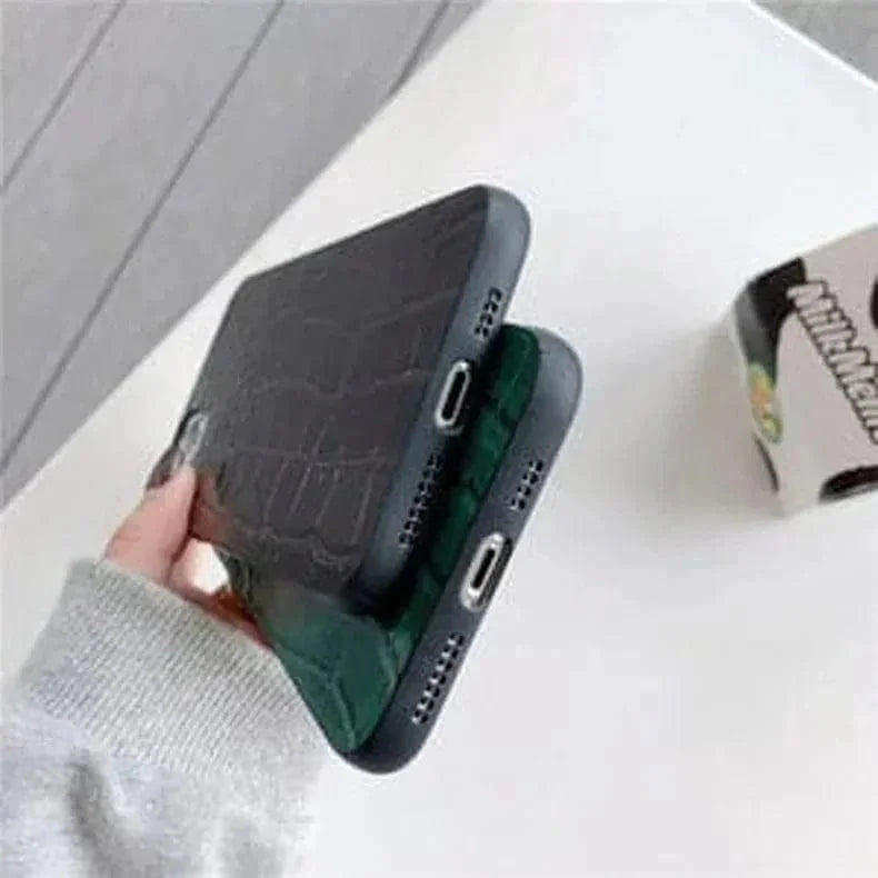 Crocodile TPU Leather Texture Hard Case for iPhone 13 Pro Max