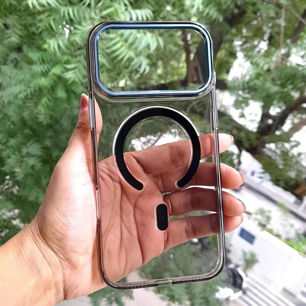 Cystal Clear Slim Metal Keys Magsafe Case for iPhone 17