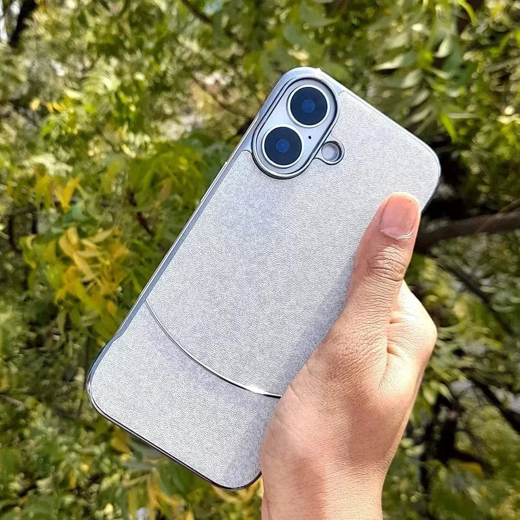 Frameless Shiny Hard Fabric Case for iPhone 16 Pro