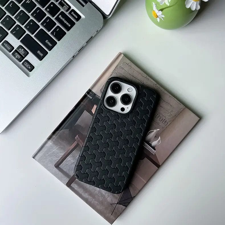 Interlocking Pattern Soft TPU Matte Case for iPhone Back Cases iPhone 15 Pro Max / Black