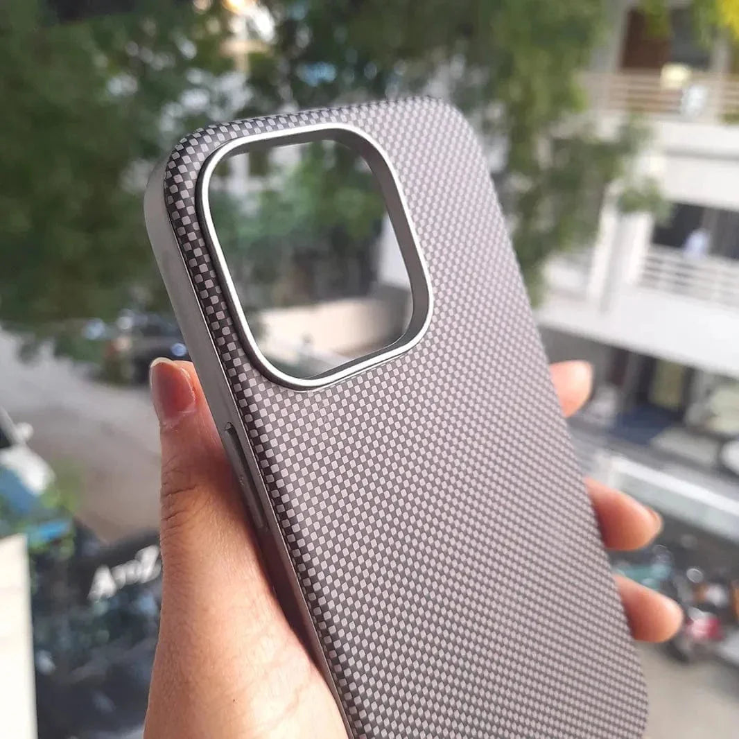 Lens Armor TPU Edge Checks Pattern Case for iPhone 15 Pro