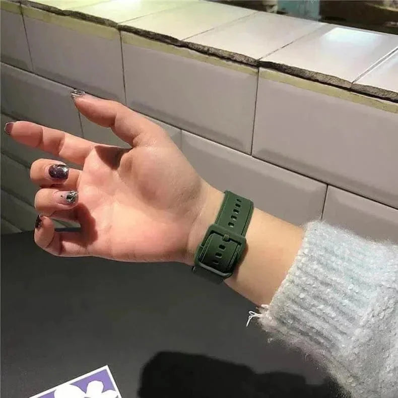 Lightweight Skin-friendly Silicone Band for Apple Watch 38 | 40 | 41 | 42mm S10