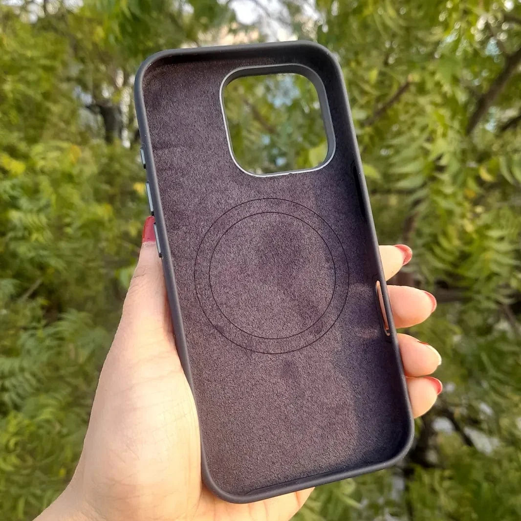 Liquid Silicone Magsafe Hard Case for iPhone 15 Pro