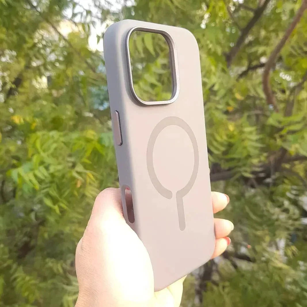 Liquid Silicone Magsafe Hard Case for iPhone 15 Pro