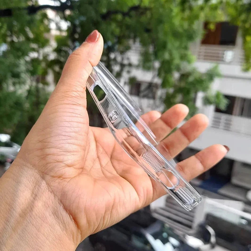 Magsafe Clear Case for iPhone 17