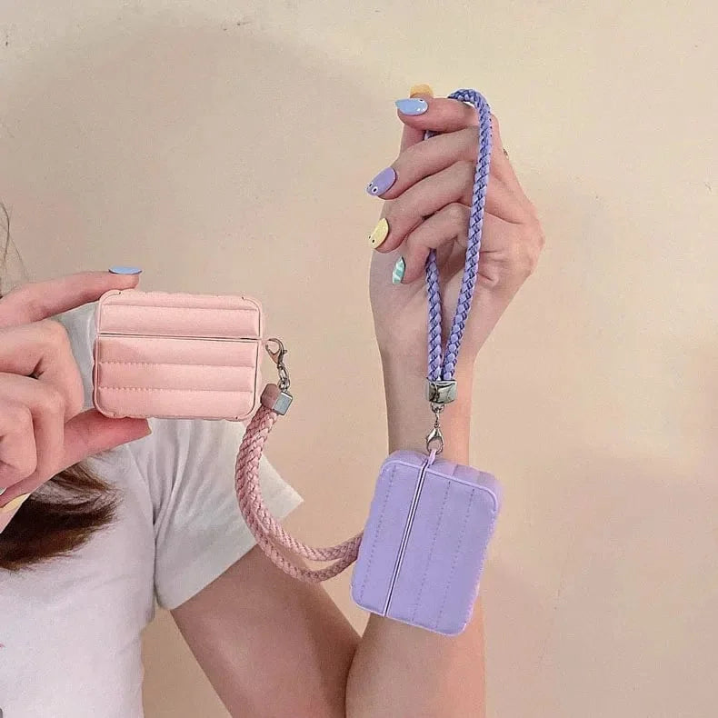 Puffy Pebble Leather Dual Layer Hard Cover for Airpods 4