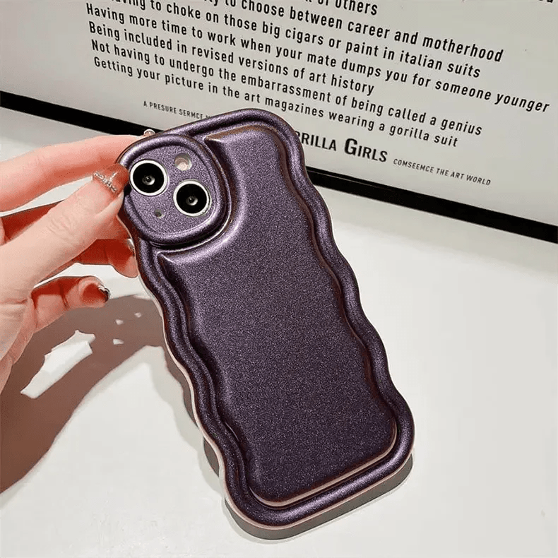 Reflective Shiny Wavy Edge Soft TPU Case for iPhone Back Cases iPhone 14 Pro Max / Deep Purple