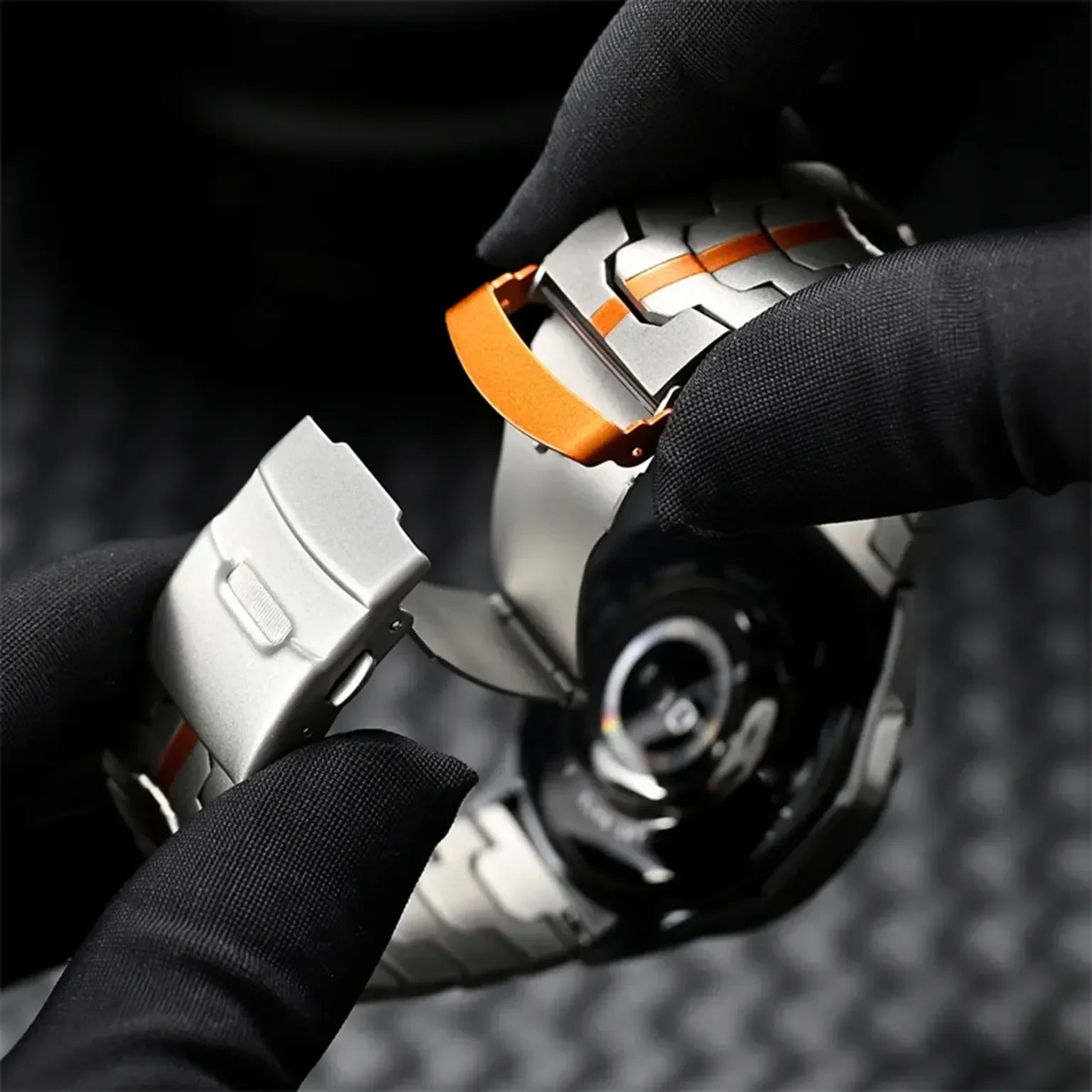 Satin Brushed Metal Link Bracelet Band for Smartwatch 22mm