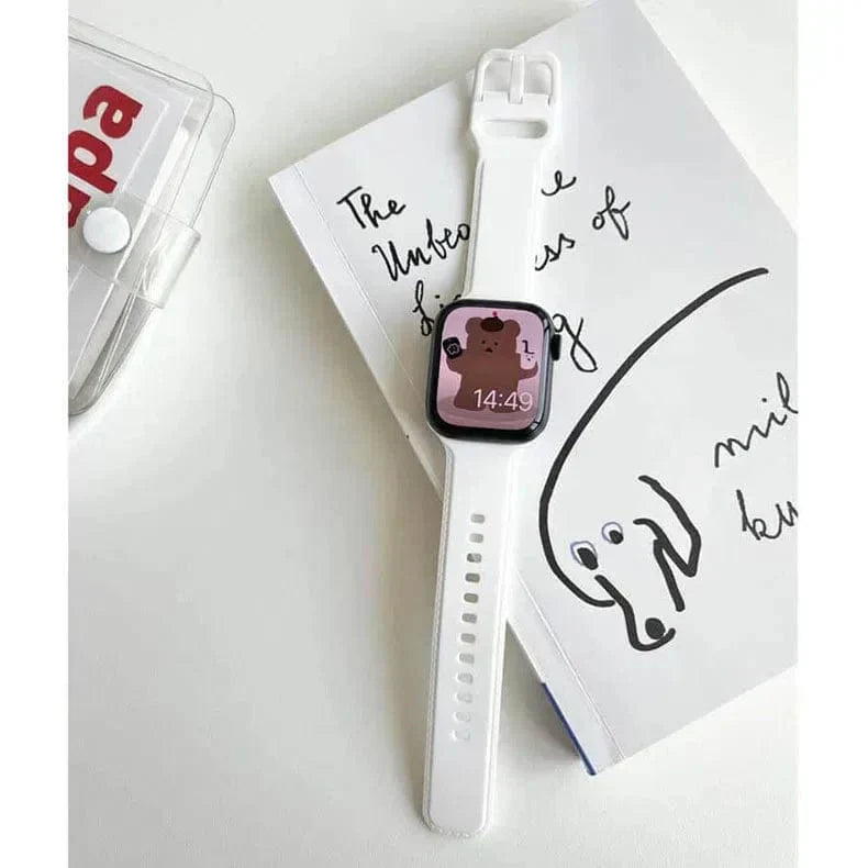 Lightweight Skin-friendly Silicone Band for Apple Watch 42 | 44 | 45 | Ultra 49 | 46mm S10 42 | 44 | 45 | Ultra 49 | 46mm S10 White Straps & Bands