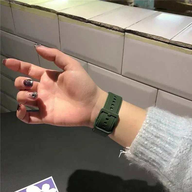 Lightweight Skin-friendly Silicone Band for Apple Watch 38 | 40 | 41 | 42mm S10 Straps & Bands