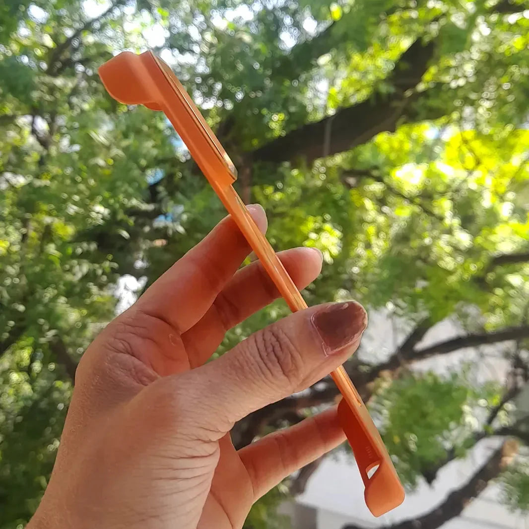 Ultra Thin Frameless Matte Magnetic Magsafe Back Case for iPhone 17 Pro